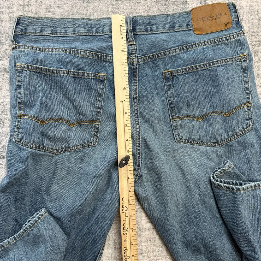 American Eagle Jeans Mens 36x34 Relaxed Straight Faded Blue Denim Casual Chore